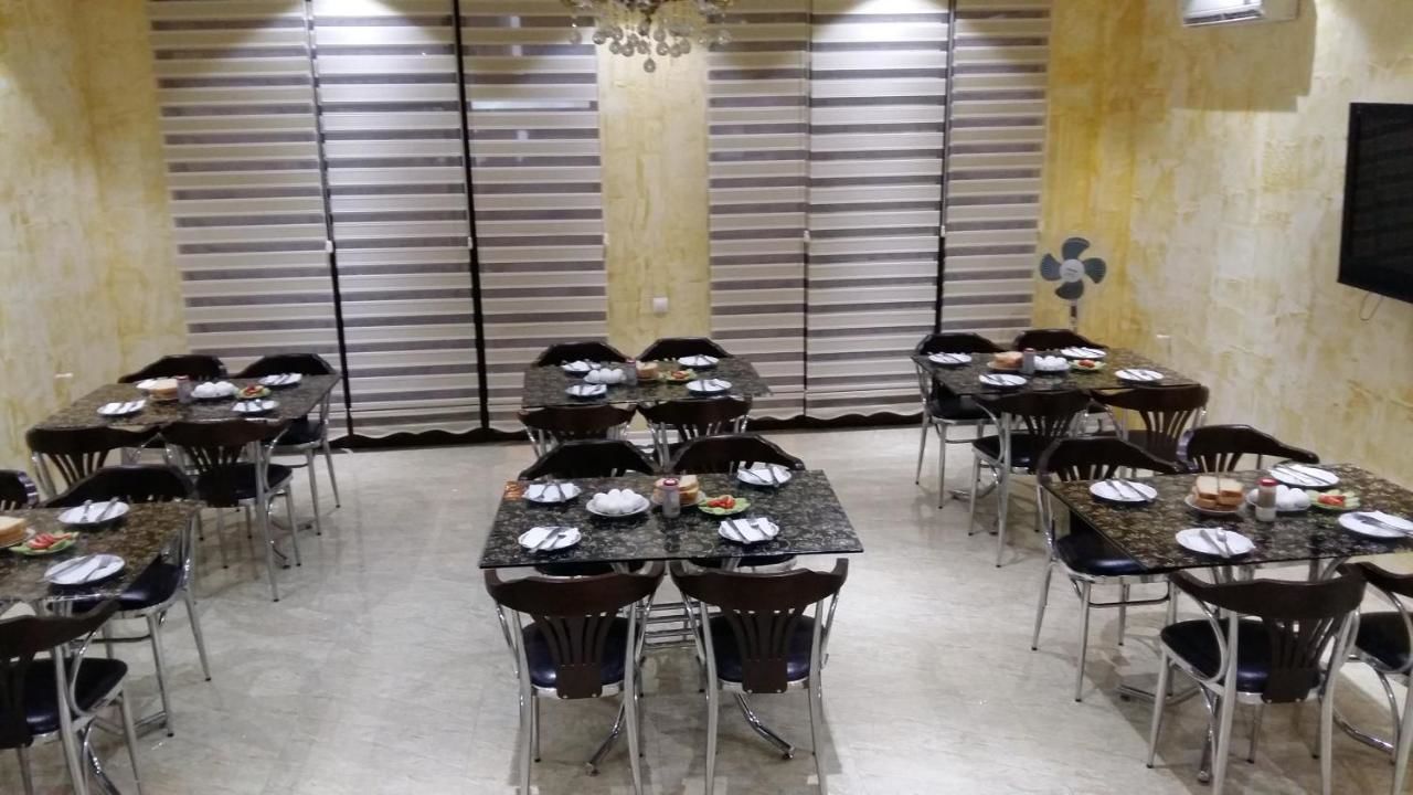 Отель Hotel Temo in Batumi Батуми